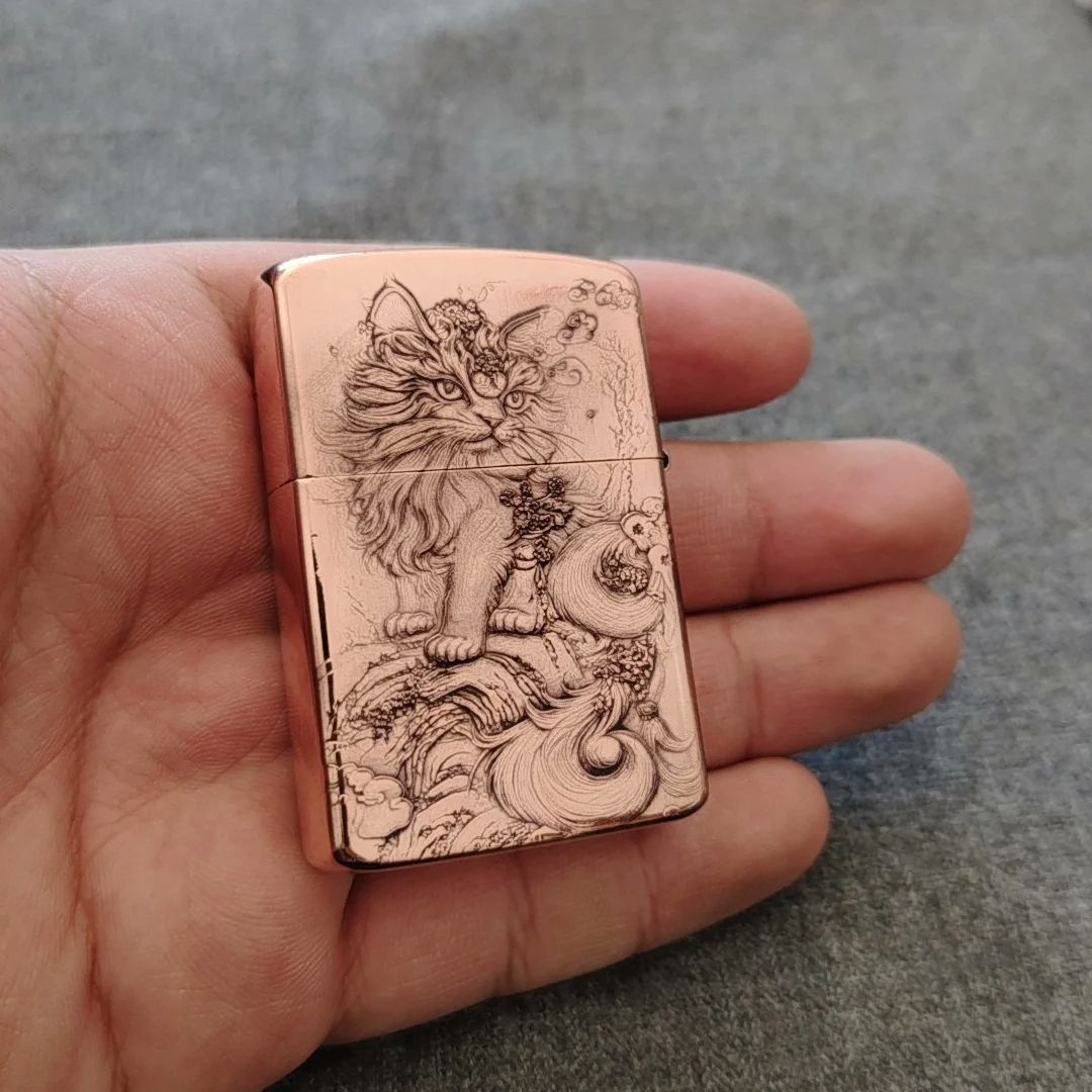 Red Copper Embossed Cat Oil Li - огляд і ціна Vintage Collectible Lighters