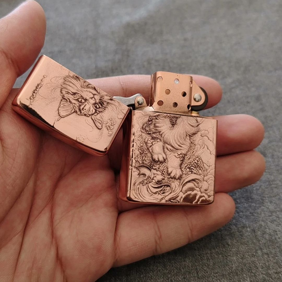 Red Copper Embossed Cat Oil Li - огляд і ціна Vintage Collectible Lighters