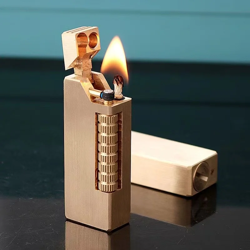 Vintage Heavy duty Trench Hand - огляд і ціна Vintage Collectible Lighters