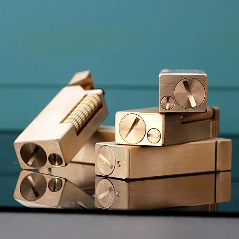 Vintage Heavy duty Trench Hand - огляд і ціна Vintage Collectible Lighters