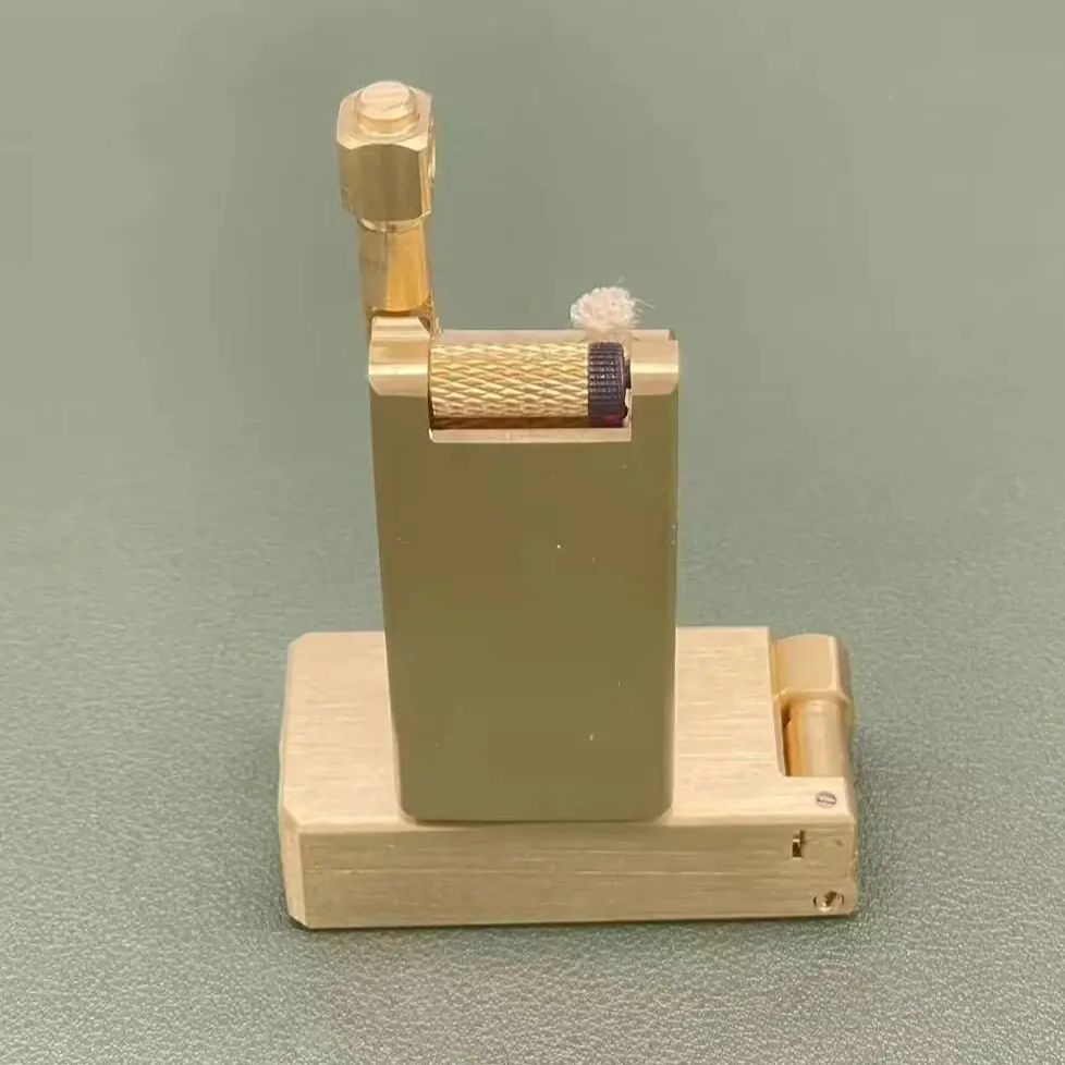Vintage European Pipe Lighter, - огляд і ціна Vintage Collectible Lighters