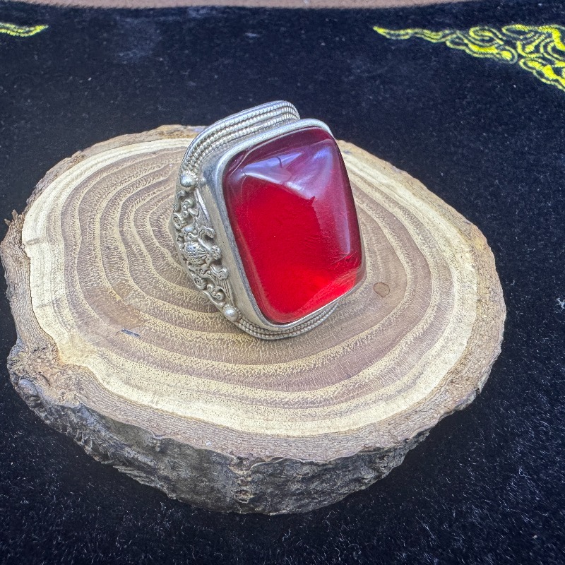 Retro Antiqued Tibetan Silver  - огляд і ціна Vintage Collectible Jewelry